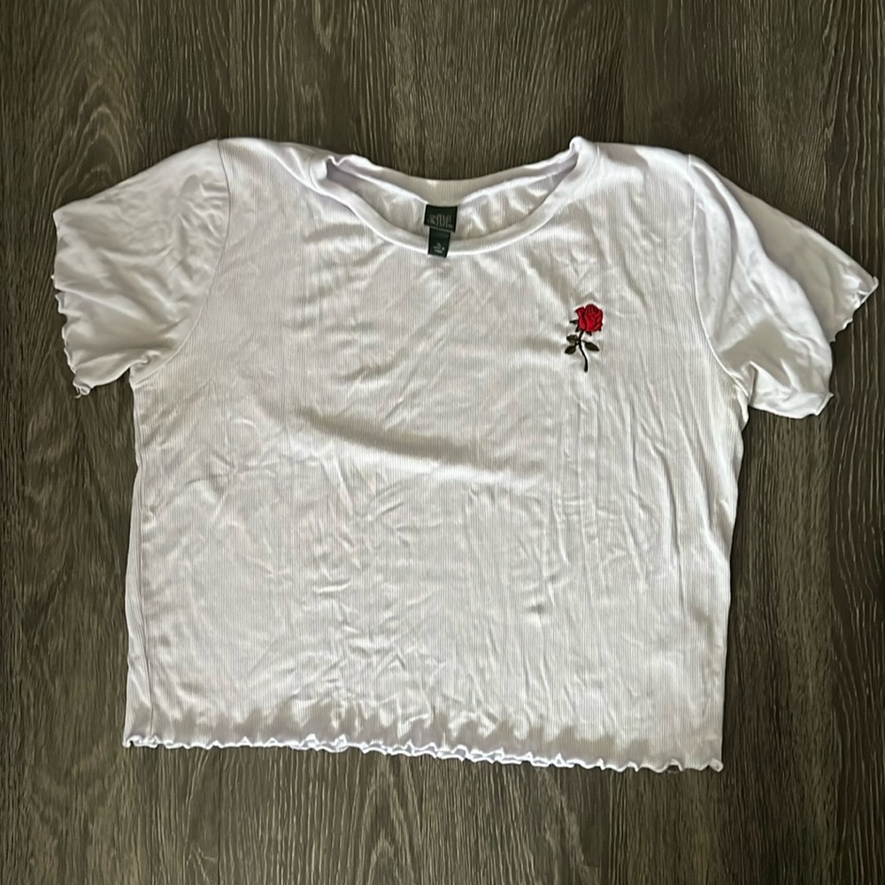 Wild Fable XL Crop Jersey T-shirt with ruffled hem detail